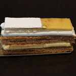 パティスリー オー フィル ドゥ ジュール - ミルフィーユ