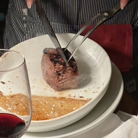 カルネジーオ イースト - 