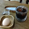フサヤ - アイスコーヒー350円 ゆで卵付き