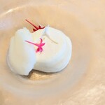 La Brianza - パンナコッタ梨のソルベ。きれいな盛り付けありがとうございます☆☆本当にSさんのドルチェいつも美味しい美しくて幸せになります