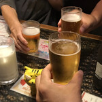 アジアンバー・ラマイ - まずは乾杯！