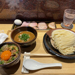 中華蕎麦 とみ田 - 