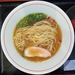 らぁ麺 かりん - 平打ちストレート中太麺