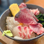 ひびの食堂 - 海鮮丼 海鮮増量二割増し☆