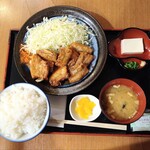 旅籠や十兵衛 - 豚ばら肉のトンテキ風定食