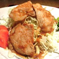 赤坂 ざんまい - 国産豚ロース生姜焼定食 1000円 の国産豚ロース生姜焼