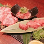 Kuroge Wagyuu Ittougai Yakiniku To Takitate Donabe Gohan Ichi Bakouji - 