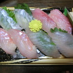 魚卓 - 旬の魚寿司