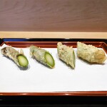 てんぷら 近藤 - グリーンアスパラガス