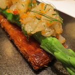 カンテサンス - 桜と牡丹のアスパラガス・カナッペ3