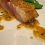 カンテサンス - 下田の金目鯛  黄ピーマンとバジルのソース2