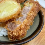 とんかつ 栄ちゃん - ⑥ 脂身多めの美味しいところ