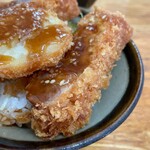 とんかつ 栄ちゃん - 一口もあげないよ