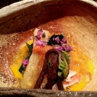 帰燕 - 下の黄身酢がいいお味。キャビアも乗ってます。