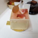 なかたに亭 - フィグ　648円