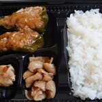 キッチン コッコ - ピーマン肉詰め弁当　２５０円税込