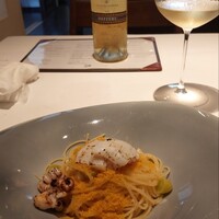 クッチーナ イタリアーナ ガッルーラ - イカのからすみのパスタにヴェルメンティーノ。抜群の相性。同質を超えて高めあってる。言うことなし。