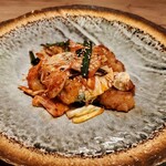 Stir-fried wagyu beef hormone kimchi