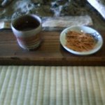 蕎麦茶・揚げ蕎麦