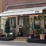 Zio - 店頭