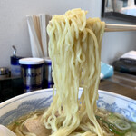 Oonuma Shiyokudou - 中太麺をリフトUP⤴️