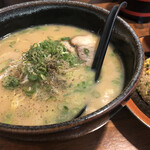 Ramen Takara - みそ豚骨