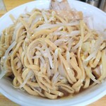 麺処 マゼル - 醤油肉増しまぜそば(特盛400g)※ヤサイ少なめ、アブラマシ、ニンニクあり、チーズなし、味濃いめ