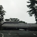 Ooaraigorufukurabu Resutoran - クラブハウス（正面・車寄せ）