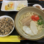 Okinawa Dainingu Paikaji - そば定食