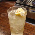 焼肉 誠之介 - レモンサワー