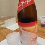 海鮮料理 あじや - 手取川 秋 純米・辛口 一合858円