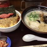 ラーメン長浜はな - ぶっとびめしセット