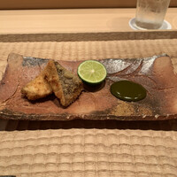 伯雲 - 鮑と松茸の揚げ物　鮑の肝ソース