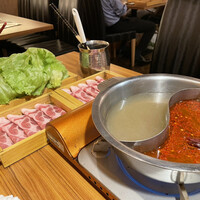 しゃぶしゃぶ・創作料理居酒屋 豚吟 栄店 -  しゃぶしゃぶ・創作料理居酒屋 豚吟 栄店 -