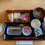 天望立山荘 - 料理写真:朝食