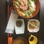 磯料理　喜良久亭 - 2022年9月の丼