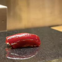 新地 鮓 ゆうじろう - ヅケ鮪