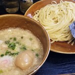 塩そば専門店 桑ばら - 背脂鯛煮干しのつけそば