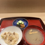 赤坂 菊乃井 - 昼懐石１５７３０円。地鶏と甘栗御飯、牛蒡すり流し。とても美味しくいただきました（╹◡╹）。こちらのすり流しの中で、牛蒡は特に好物です。
