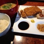 キュイジーヌ・ド・オオサカ・リョウ - フィレカツ定食 （￥1000）