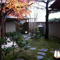 柏屋 大阪千里山 - お庭