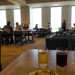 イースト ウィンド ガイエン - 店内