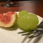 アイニーク - 本日のチャームです