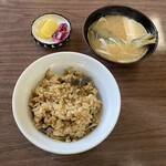 男山漁場 - 料理写真:鮎めし（税込み６６０円）と鮎こく（４５０円）