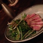 蕎麦 シカモア - 香味野菜とフランス産鴨ロースサラダ（2013.4.17）