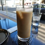 CAFE HALO - 牛乳コーヒー(500円税)です。