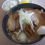 らーめん屋 正 - 味噌ラーメン　750円