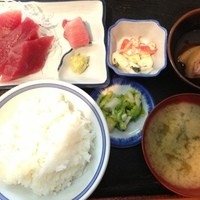 浅草 魚料理 遠州屋 - 近海生まぐろぶつ切り定食（730円）
