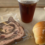 ねこねこ食パン - 料理写真: