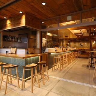 純けい焼鳥 ニドサンド_1